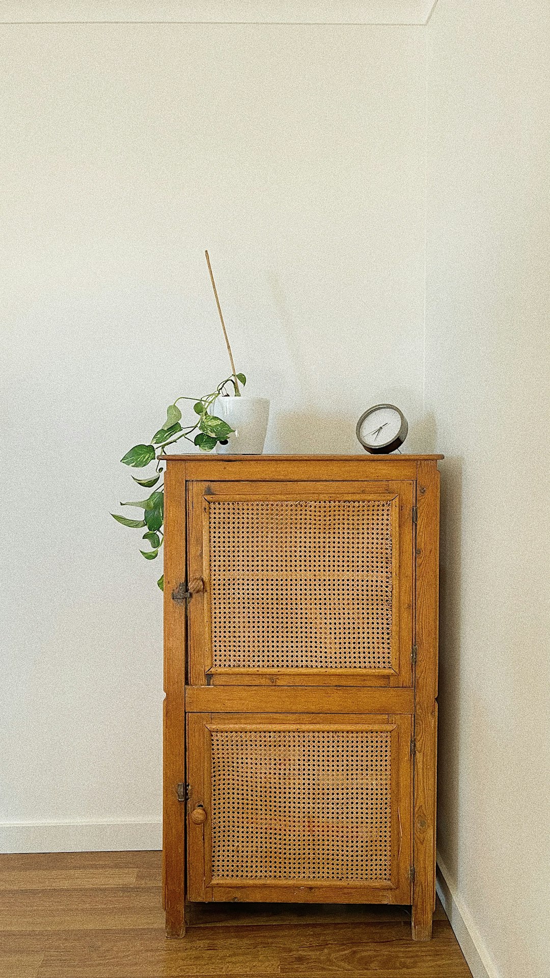 Marin Sideboard — detail