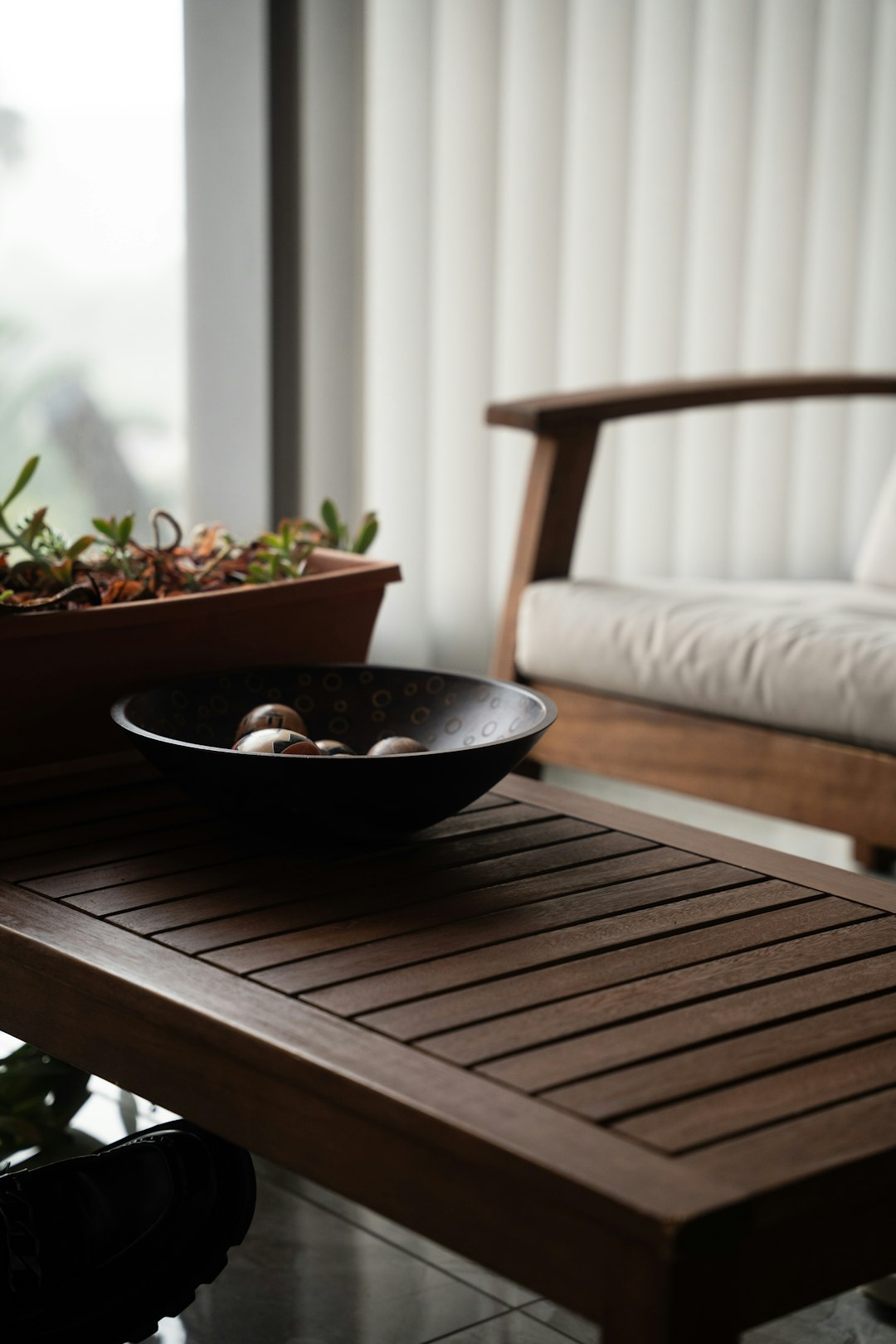 Oslo Coffee Table — detail